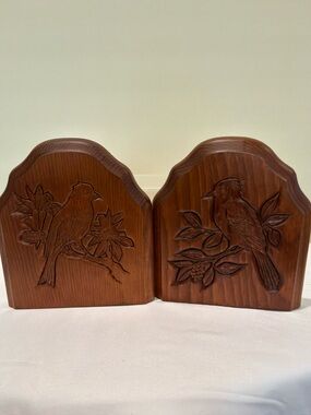 Carved Wooden Bird Bookends - Warm Brown vintage